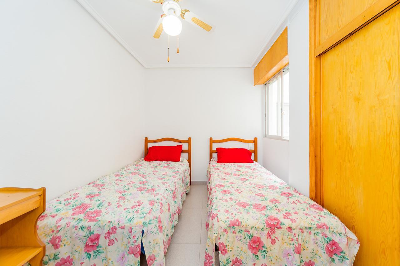 Alegria Id68 Apartman Torrevieja Kültér fotó