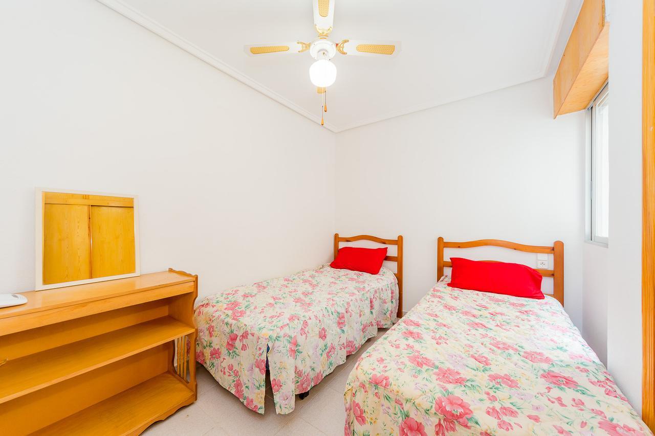Alegria Id68 Apartman Torrevieja Kültér fotó